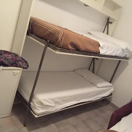 Carmen Fronte Mare A 50 Mt Apartmanhotel 4*