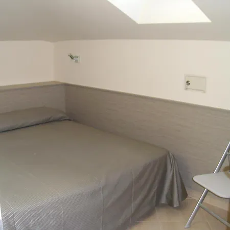 Carmen Fronte Mare A 50 Mt Aparthotel 3*