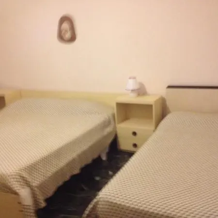 Aparthotel Carmen Fronte Mare A 50 Mt