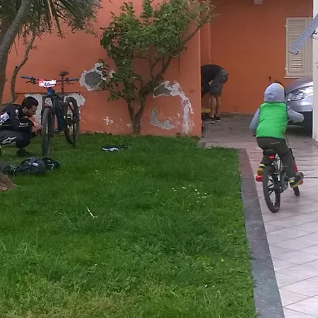 Apart-hotel Carmen Fronte Mare A 50 Mt Pietra Ligure