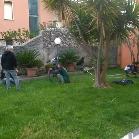 Carmen Fronte Mare A 50 Mt Aparthotel