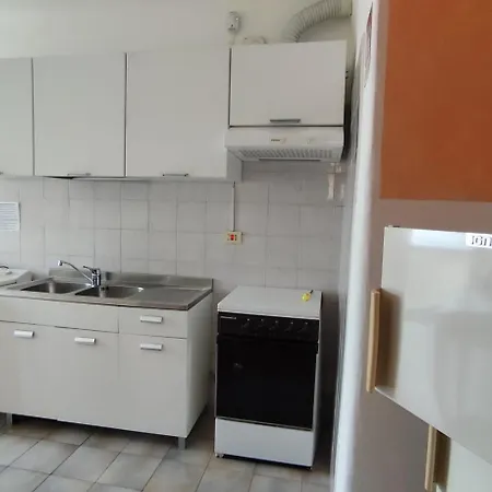 Aparthotel Carmen Fronte Mare A 50 Mt