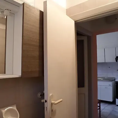 Carmen Fronte Mare A 50 Mt 아파트호텔 4*