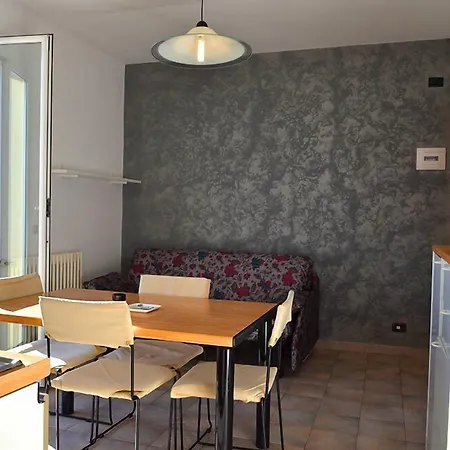 Carmen Fronte Mare A 50 Mt Apart-hotel