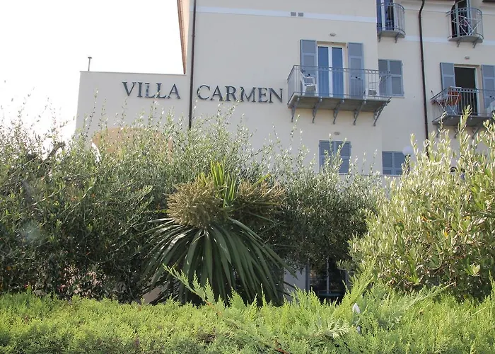 Carmen Fronte Mare A 50 Mt 4*