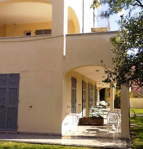 公寓式酒店 Carmen Fronte Mare A 50 Mt