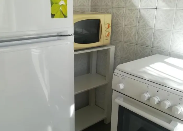 Carmen Fronte Mare A 50 Mt