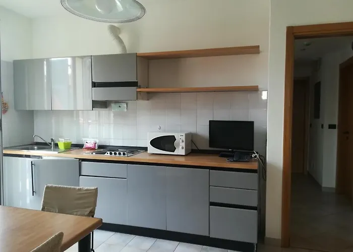 Carmen Fronte Mare A 50 Mt 公寓式酒店 4*